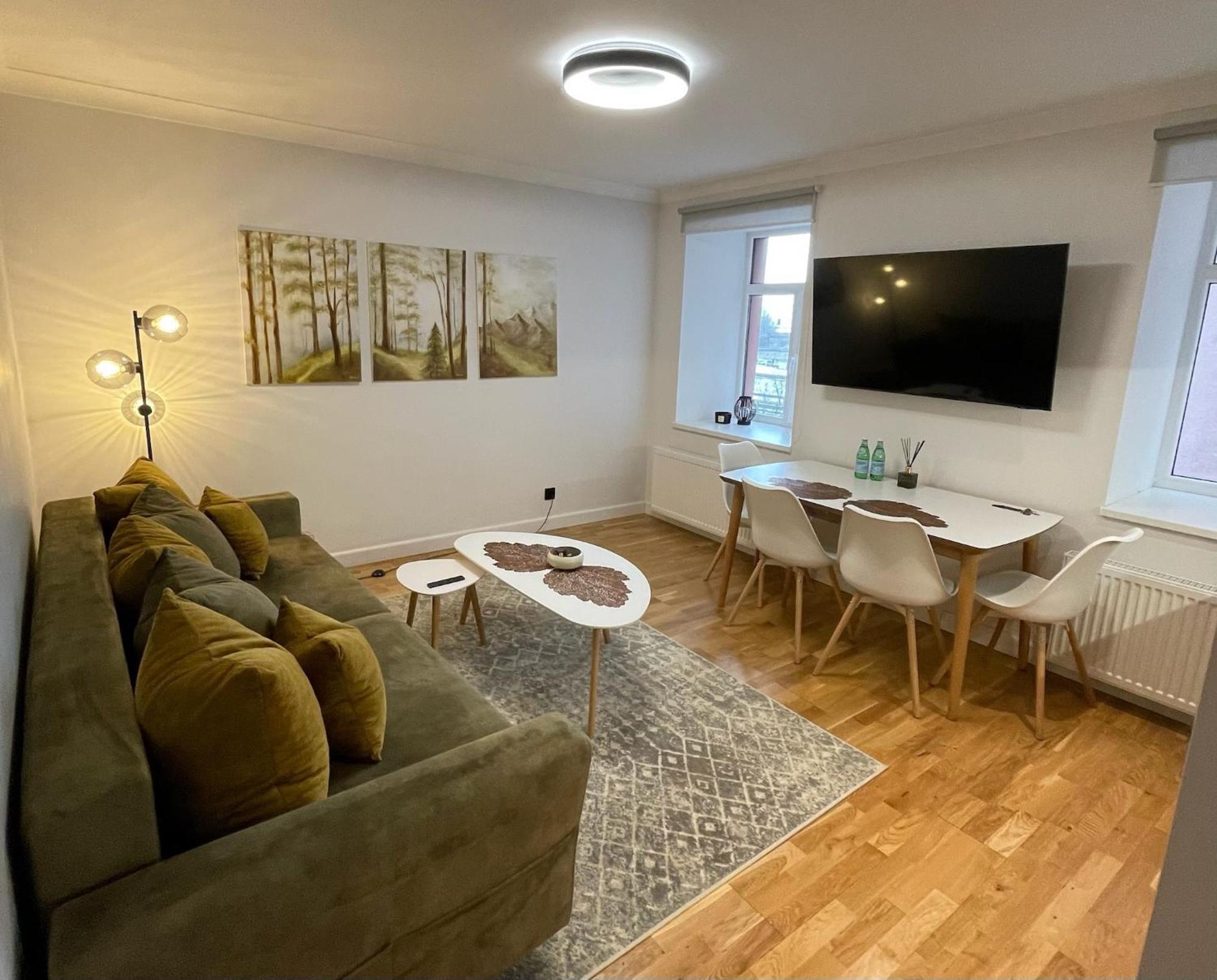 Premium Apartment In Quiet & Historical Area 리가 외부 사진